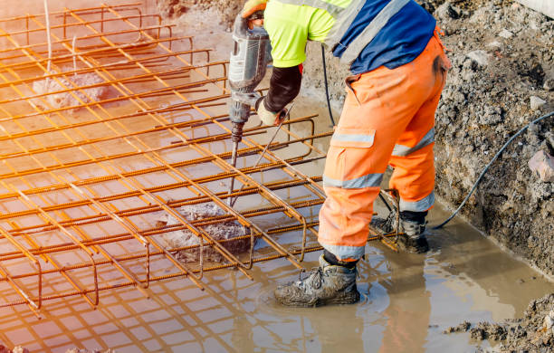 Best Best Concrete Contractor  in Lacoste, TX